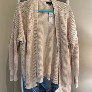 American Eagle Cream Cardigan